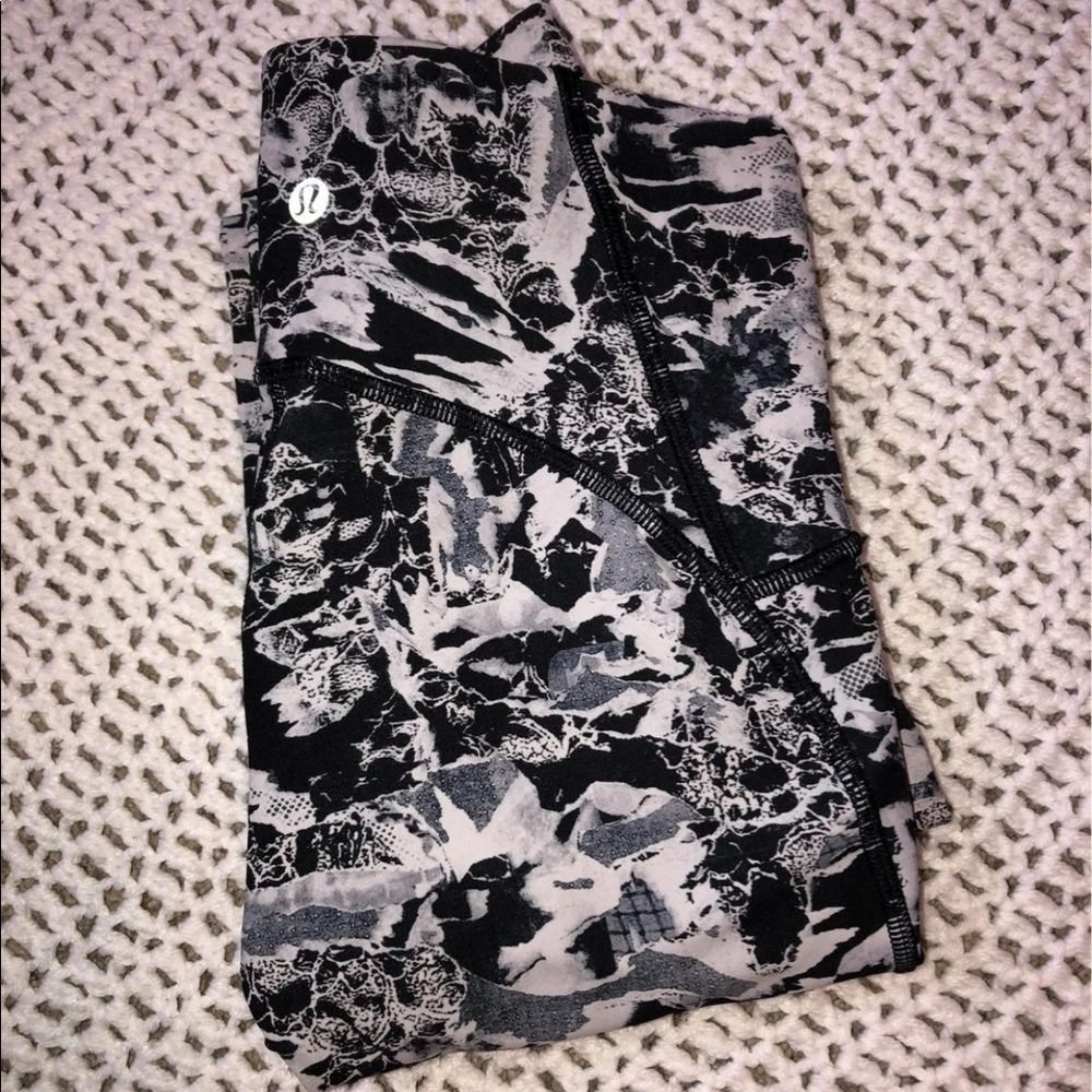 Lululemon leggings size 2